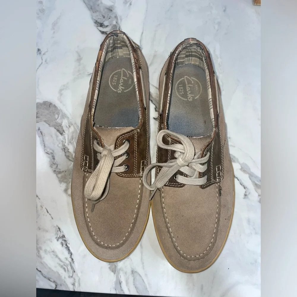 Clark’s leather boat shoes men’s 11 brown tan